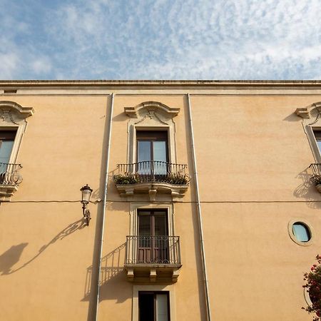 Suite La Pergola - Centro Storico Катания Экстерьер фото
